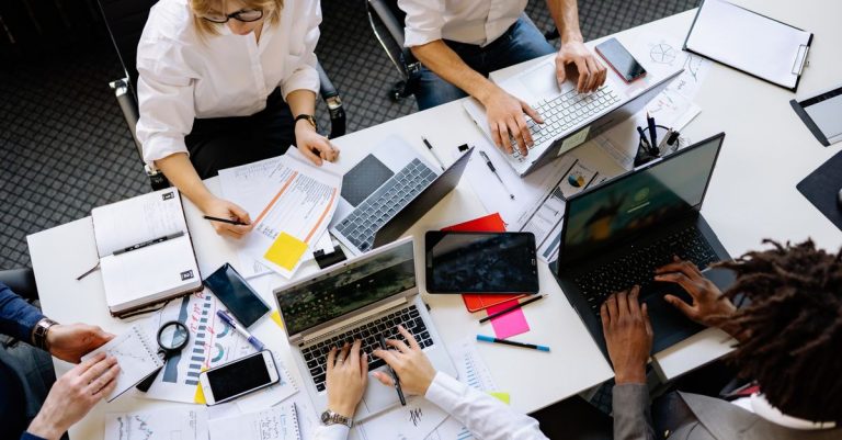 Adapting Brand Authority in AI-Driven Digital Marketing
