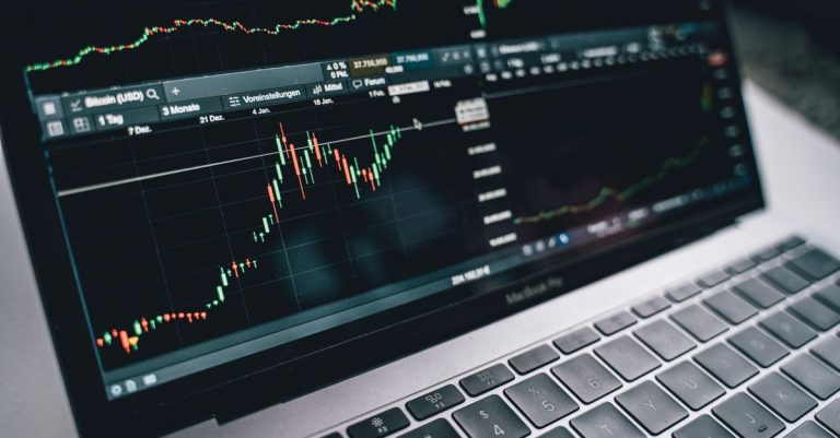 Navigating SEO Challenges: Protecting Your Pages in a Dynamic Search Landscape
