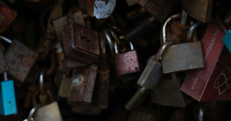 How AI Transforms Cybersecurity in Cloud Development